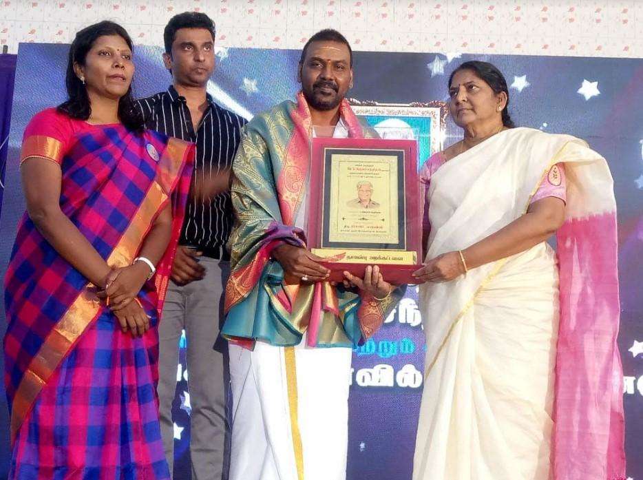 நடிகர் லாரன்ஸுக்கு 5 ரூபாய் டாக்டர் விருது!
