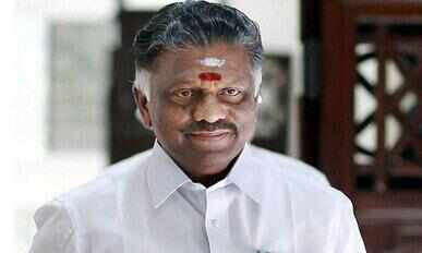 இலாகா இல்லாத முதல்வரானார் ஜெயலலிதா… ‘தற்காலிக முதல்வர்’ ஆனார் ஓ.பன்னீர் செல்வம்!