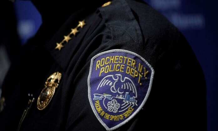 அமெரிக்காவில் நள்ளிரவில் துப்பாக்கிச் சூடு! 2 பேர் பலி, 14 பேர் படுகாயம்!!