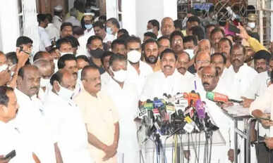 Power-cut-issue-ADMK