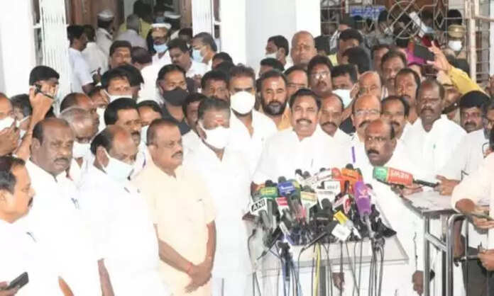Power-cut-issue-ADMK