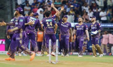 KKR vs MI