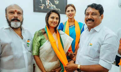 Kasturi in BJP