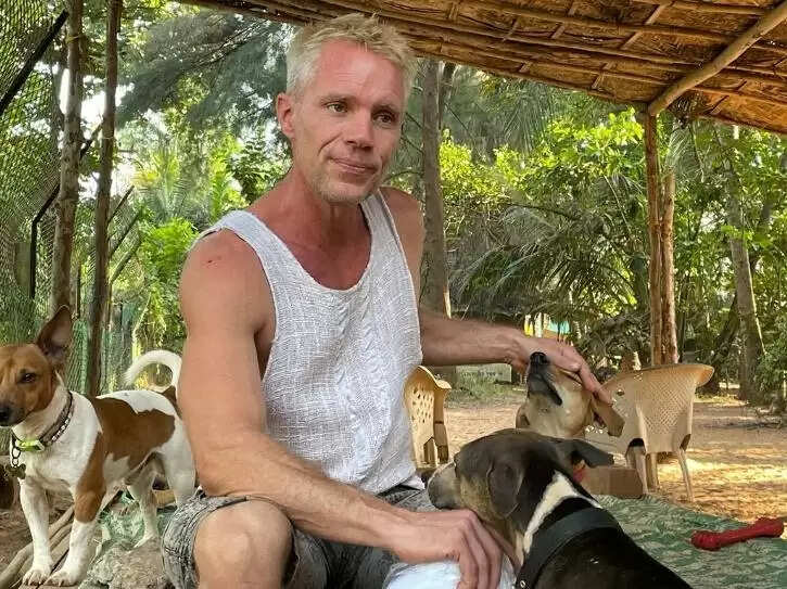 dog-temple-Ingo