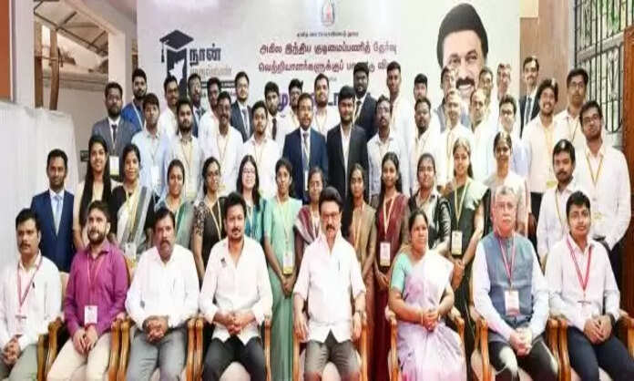 Stalin with UPSC winners
