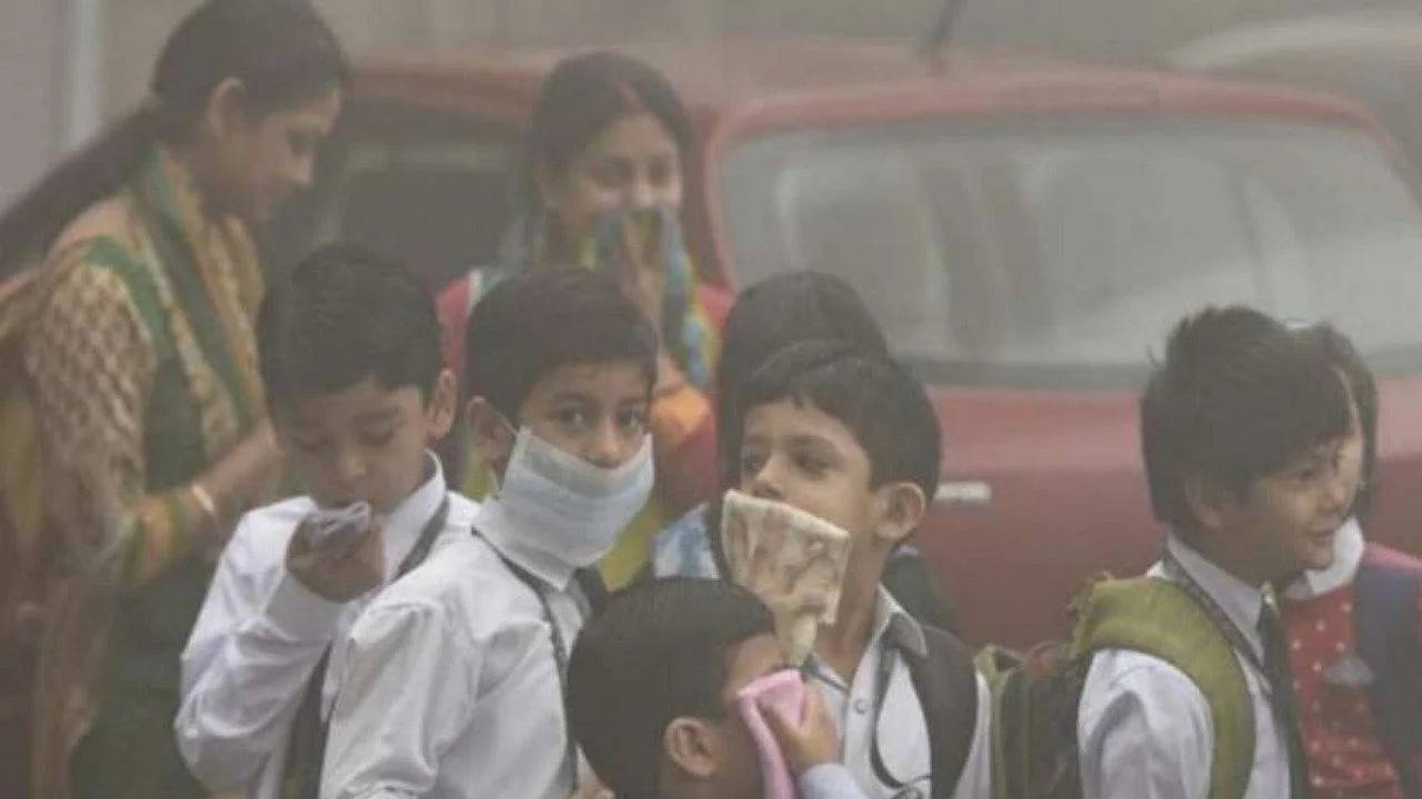 School-closed-for-pollution