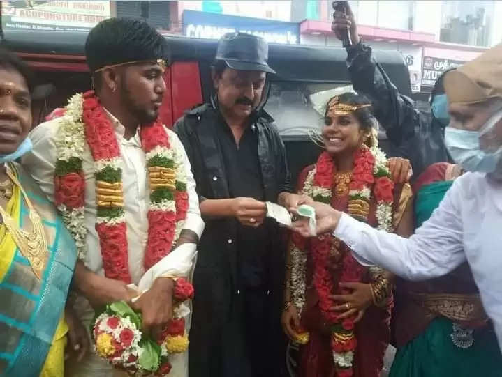 CM-stalin-blessed-new-married-couple