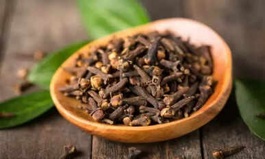 Cloves